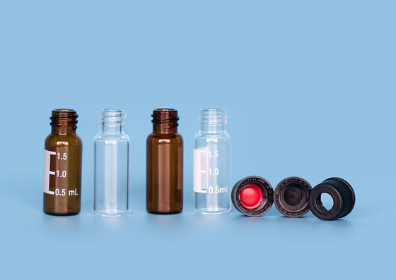 El tapón de tuerca del aceite esencial de XHPHAPACK mide con una pipeta los frascos de 2ml EPA