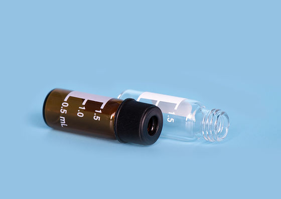 El tapón de tuerca del aceite esencial de XHPHAPACK mide con una pipeta los frascos de 2ml EPA